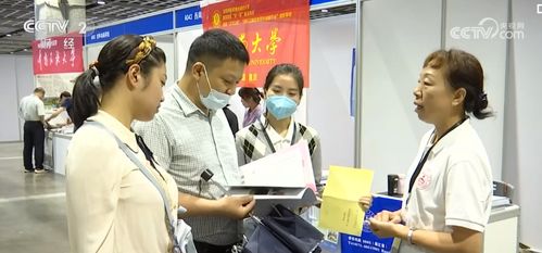 多地為學(xué)生開(kāi)展普通高校志愿填報(bào)相關(guān)咨詢(xún)工作